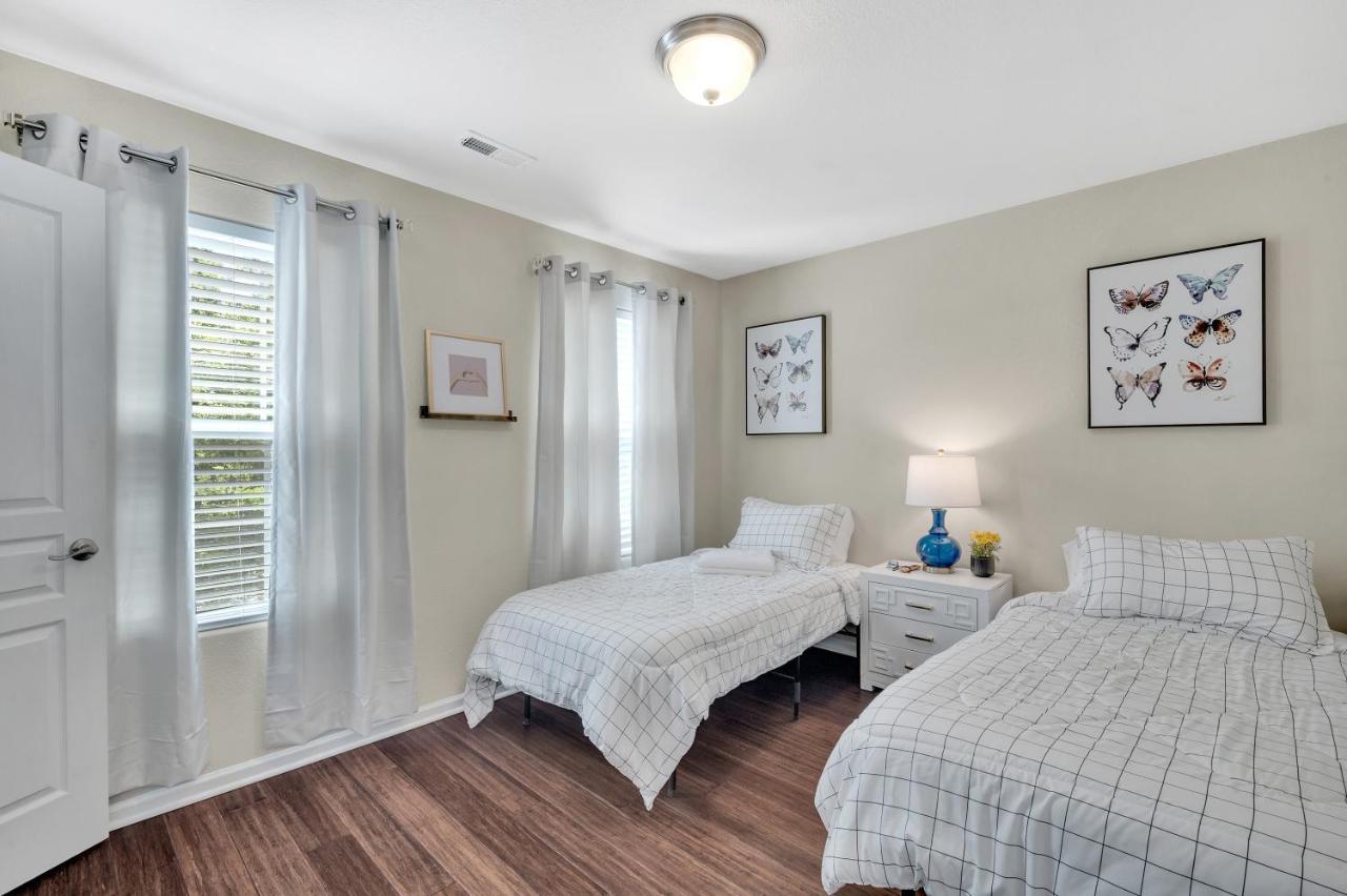 Cozy Home Close To Airport, Downtown, & Us Whitewater Center Charlotte Exterior photo